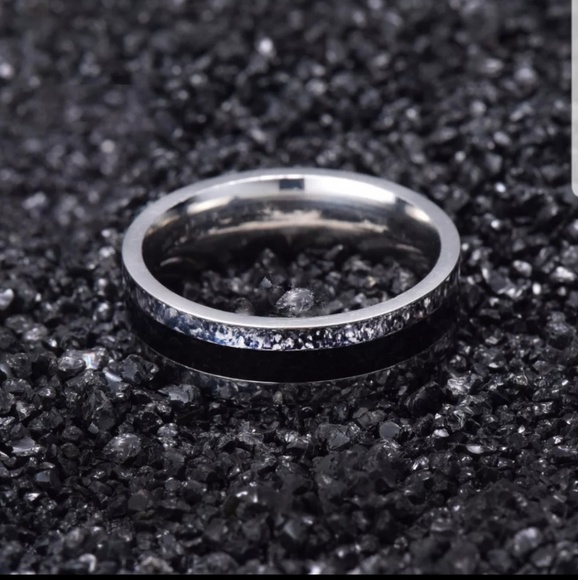 Stainless Steel Rings Smooth Simple - Picture 3 of 4